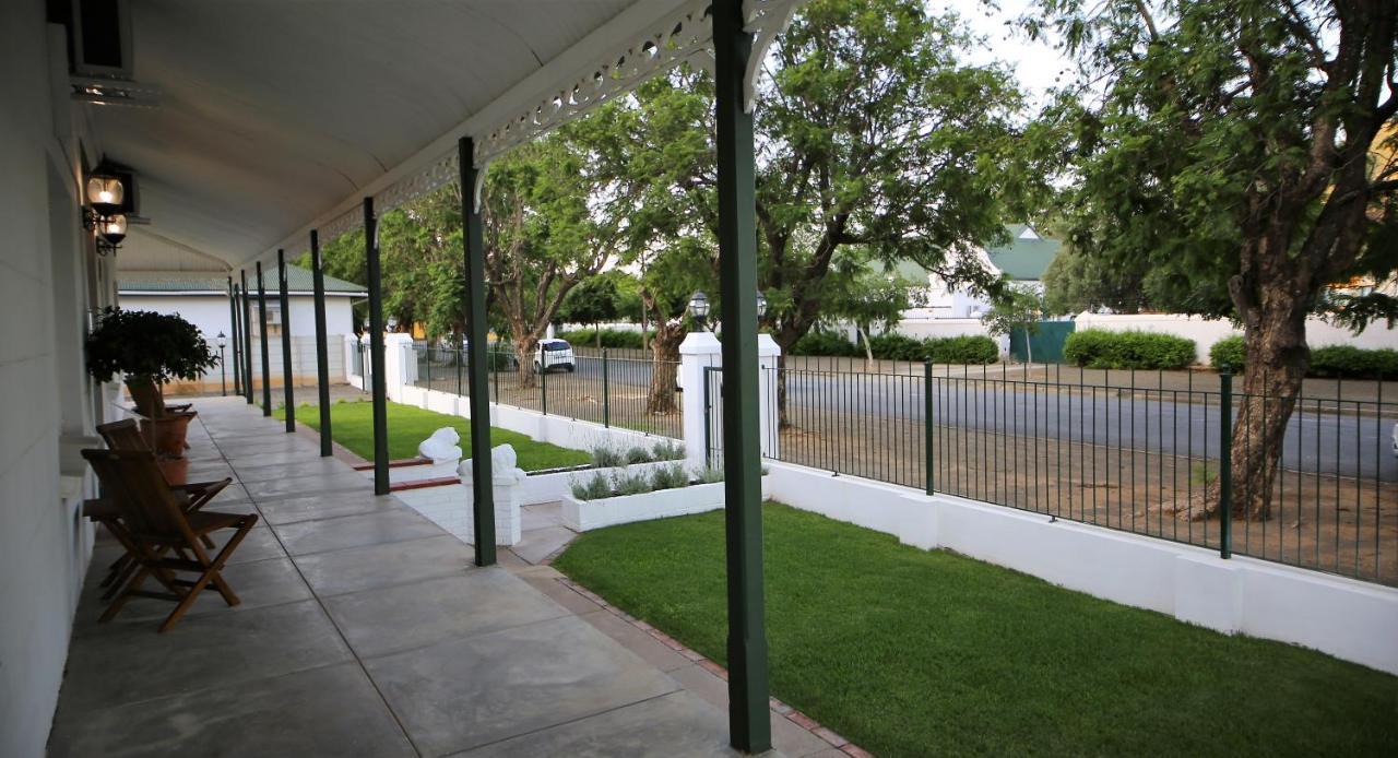 Victorian Square Guesthouse Graaff Reinet Luaran gambar