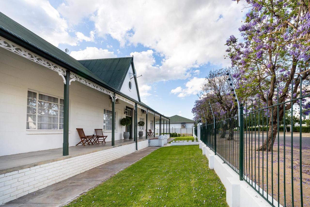 Victorian Square Guesthouse Graaff Reinet Luaran gambar