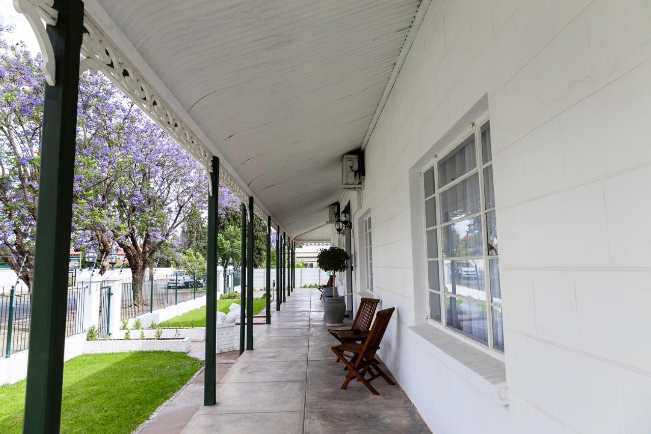 Victorian Square Guesthouse Graaff Reinet Luaran gambar
