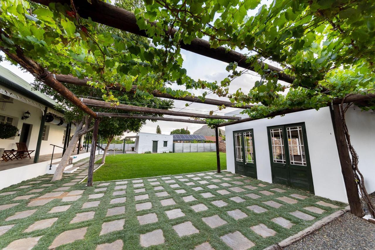 Victorian Square Guesthouse Graaff Reinet Luaran gambar
