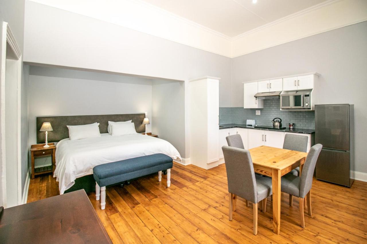 Victorian Square Guesthouse Graaff Reinet Luaran gambar
