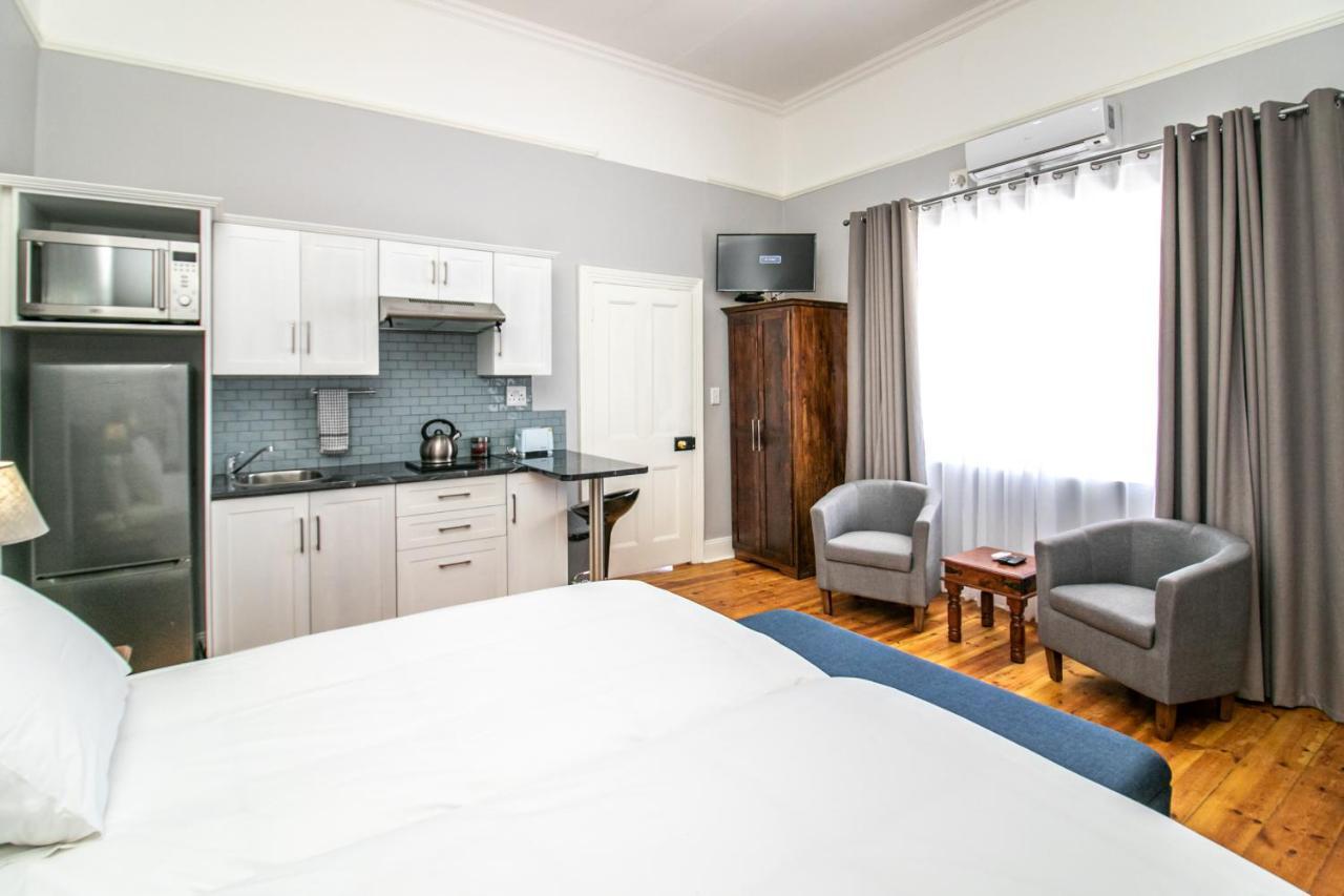 Victorian Square Guesthouse Graaff Reinet Luaran gambar
