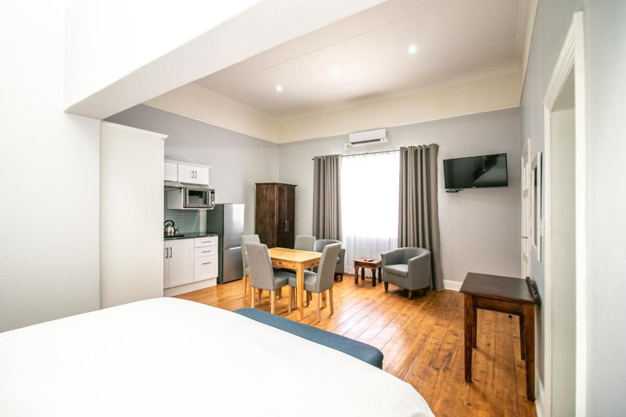 Victorian Square Guesthouse Graaff Reinet Luaran gambar